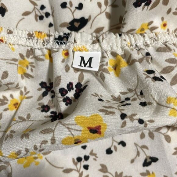 Shein Sun Dress Maxi Tiered Skirt Open Back Cream Ditsy‎ Floral Print Medium - Picture 8 of 8